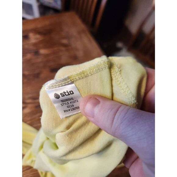 Stio snap neck yellow tshirt sz Medium - Picture 4 of 6